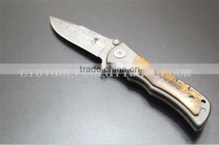 Special Gift for Men 400C Damascus Folding Knife