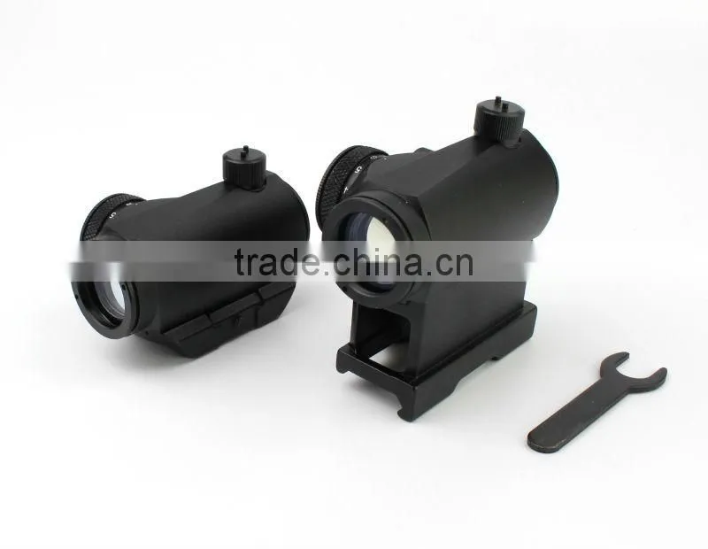 Compact red/green dot sight with elevated quick release mount