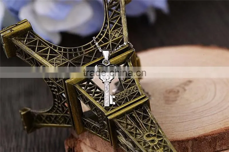 925 Sterling Silve Trendy Heart Shape Key Pendant
