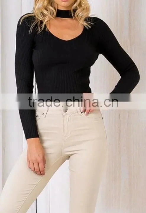 Runwaylover EY2350B Sexy Deep V-Neck Ladies Fashion Halter Tight T-Shirts