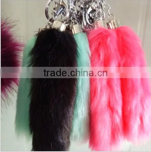 Imitation fox tail car keychain fake hair ball ornaments lady fur pendant cute hair ball key holder bag