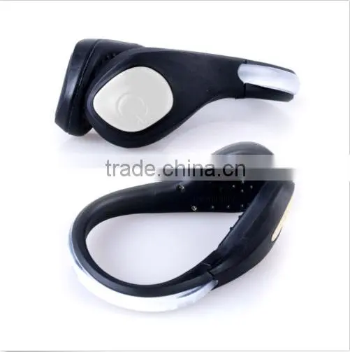 2Pcs Night Safety Reflector LED Flashing Shoe Clip Waterproof Glow Bright Lights