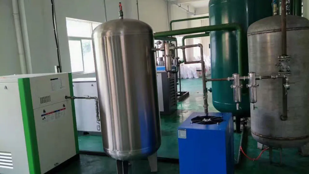 Water-lubricated oil-free permanent magnet screw air compressor