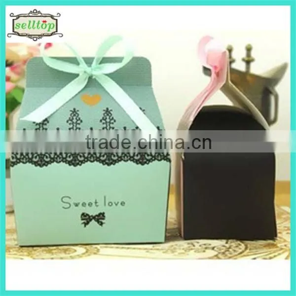 Cute 230g paper wedding favor box in china