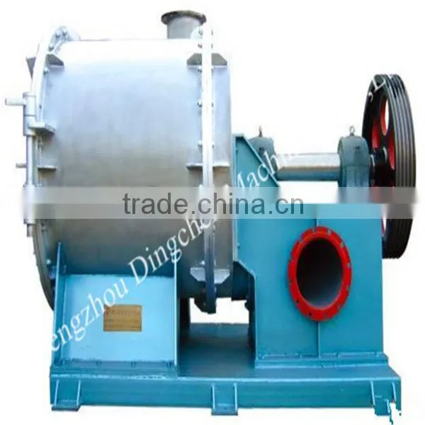 Defibrator of pulping equipment for paper making machine