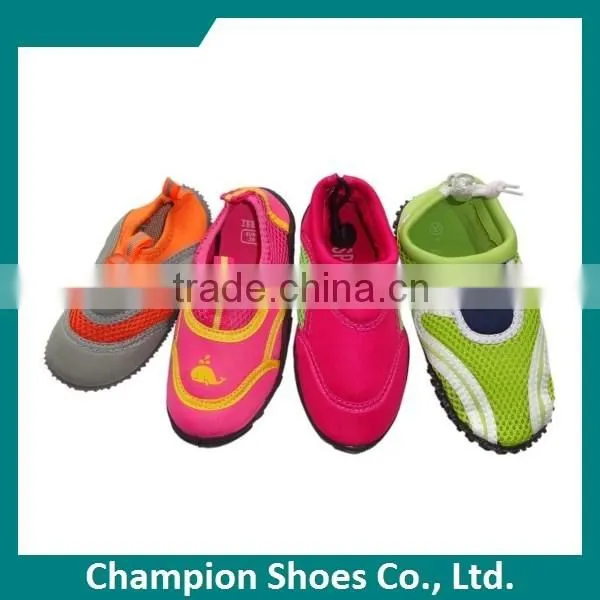 2016 popular aqua shoes aqua water shoes