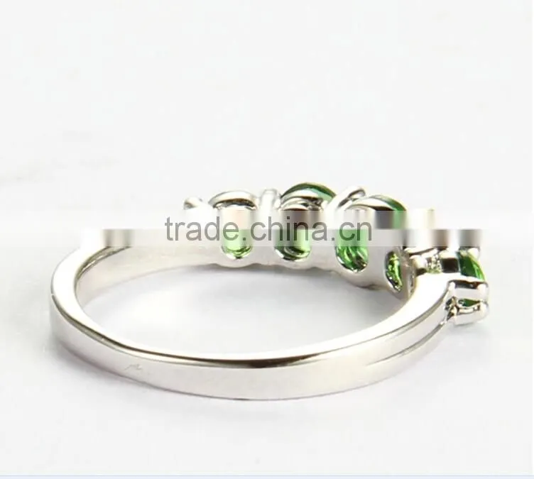 Wholesale Engagement Rings with a Green Stone