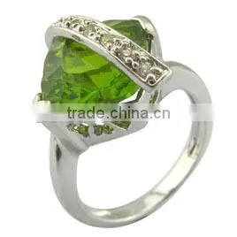 Guangzhou Panyu green zircon ring 925 sterling silver platinum plated jewelry