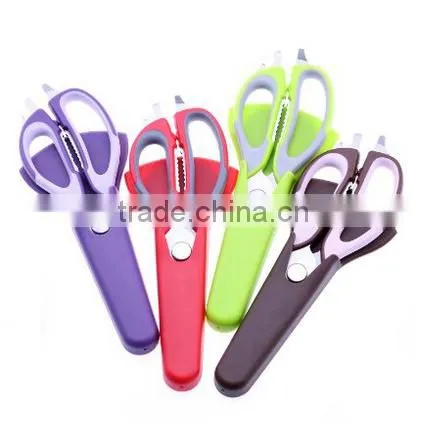 Factory direct sale Multi - functional kitchen scissors and Magnetic Holder