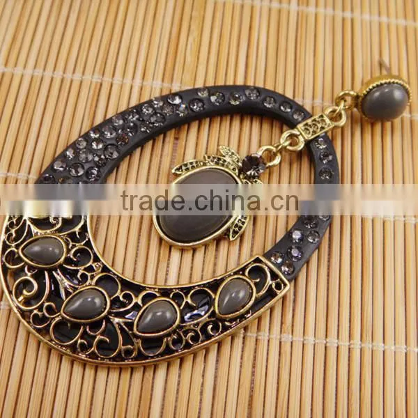 vogue ellipse round shaped hollow gold new design earring