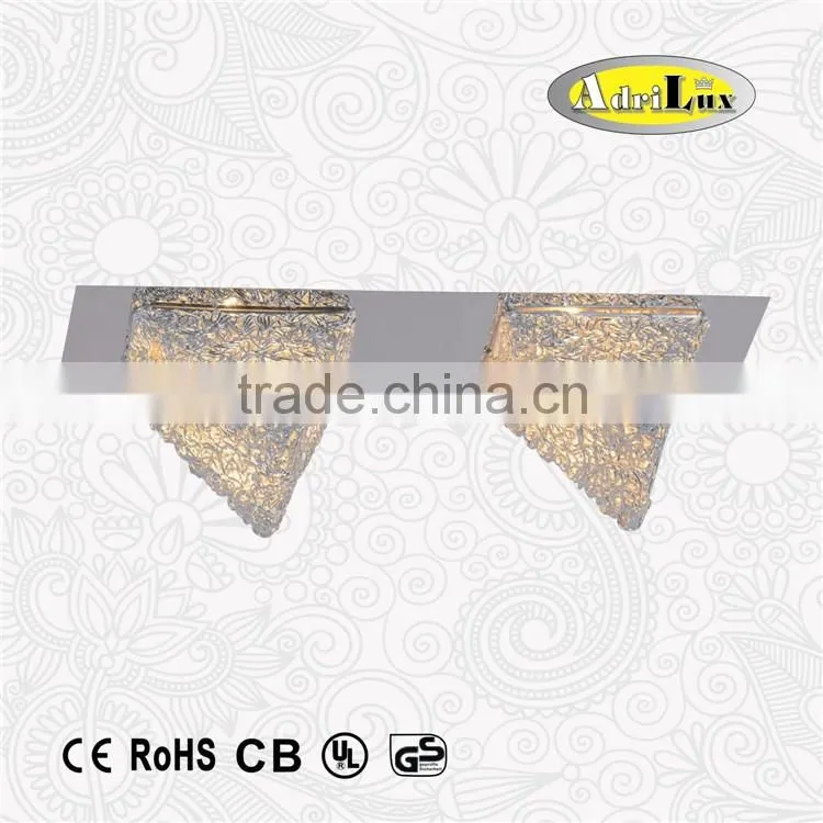 Pyramid shade metal decorative G9 wall lighting fixture