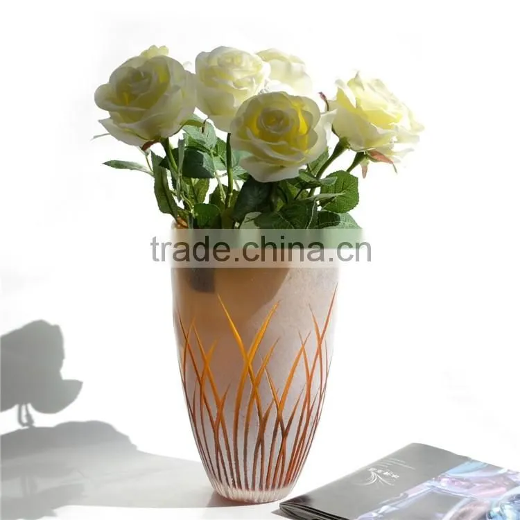 Wholesale Handmade Art Work Carving Glass Crafts Vase Bottle Home Decor