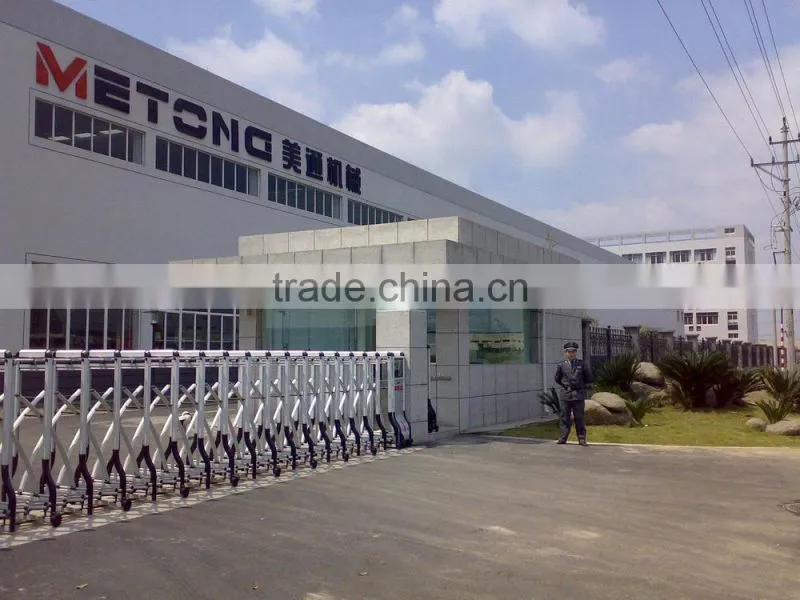 Automatic asphalt distributor truck/asphalt spray truck