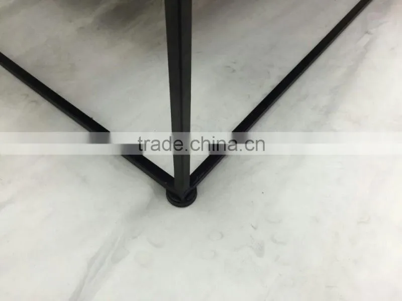 Cheap modern carrara white marble top black steel coffee table