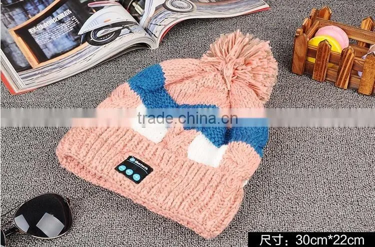 Fashion ladies Valentine gifts Bluetooth knitted hat winter smart bluetooth hat for listen to music Bluetooth headset