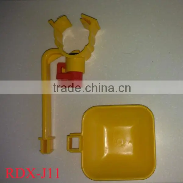 High Quality Chicken Nipple Drinker Cup in Cage