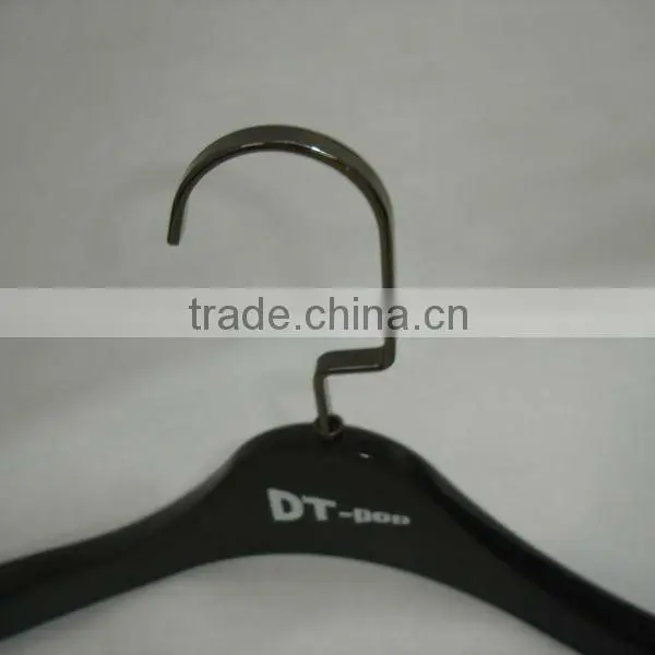 PL-243 hot new product 2015 plastic hanger for baby clothing