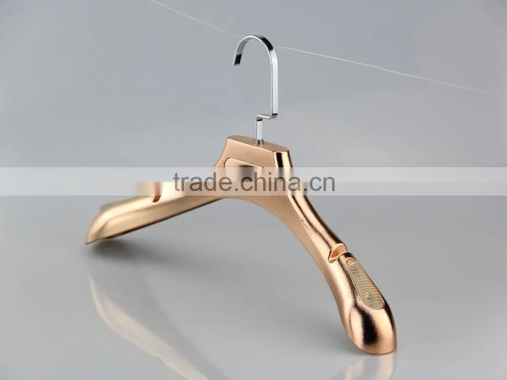 shiny plastic hanger electronic plated hanger