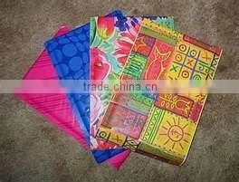 colored padded envelopes