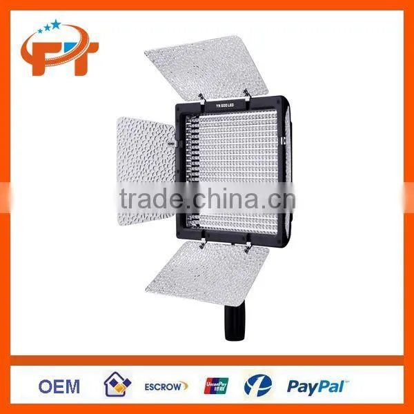 YONGNUO YN-600 600pcs of LED Studio Video Light for Canon Nikon Camcorder