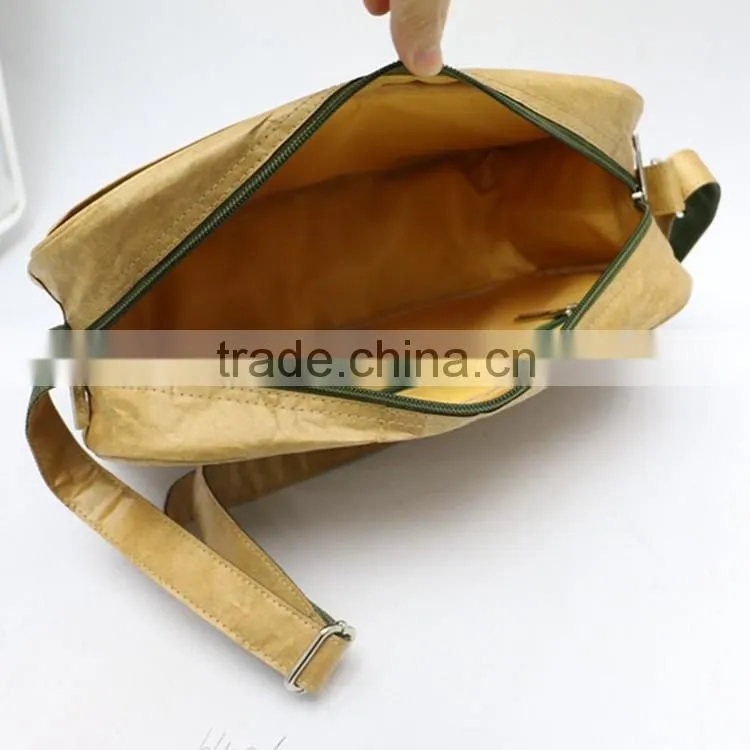 2016 hot sale tyvek bag Dongguan factory cosmetic bag portable cosmetic bag with shoulder