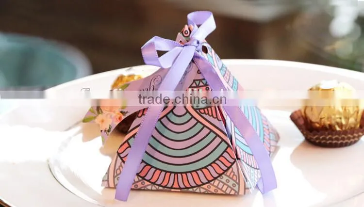 Unique favour boxes for weddings
