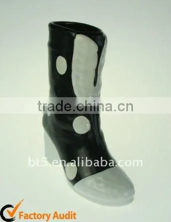 Ceramic flower vase boots shape