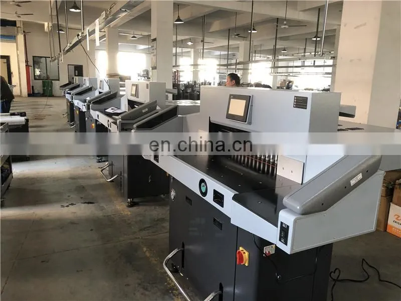 GC720HL POLAR card board guillotine paper cutter trimmer machine with side table and floating balls beads
