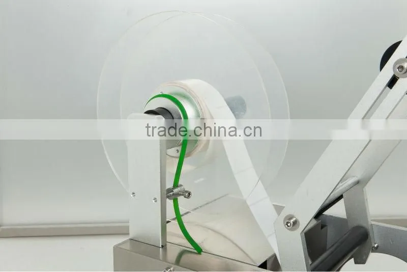 MT-50 manual bottle label sticking machine