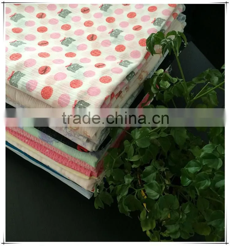 Printed Seersucker Polyester Cotton Rayon Blend Fabric for Women's Clothing