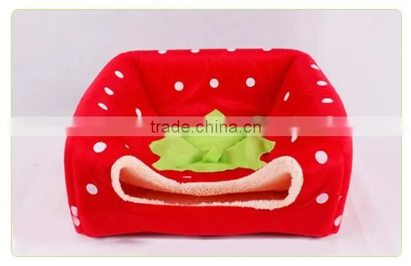 New Soft Strawberry Pet Dog Cat Bed House Kennel Doggy Warm Cushion Basket 3Colors 3Sizes 18913