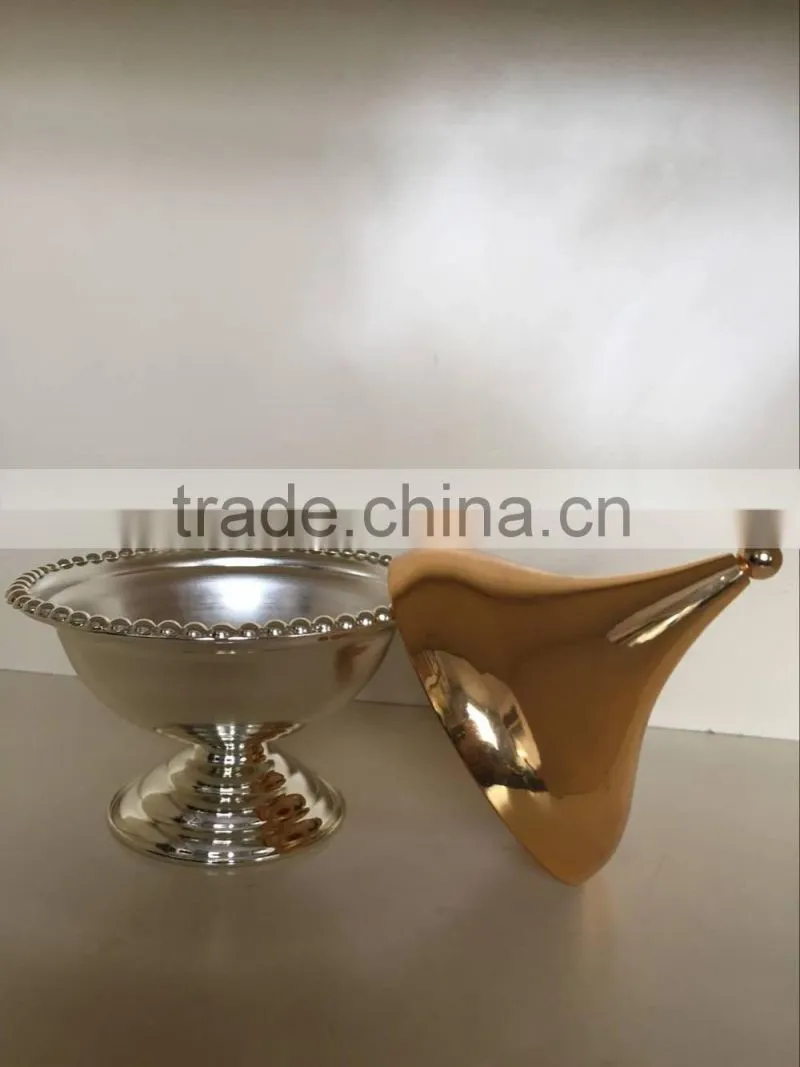 Fruit Bowl, Metal Fruit Bowl, Table Decoration with cover