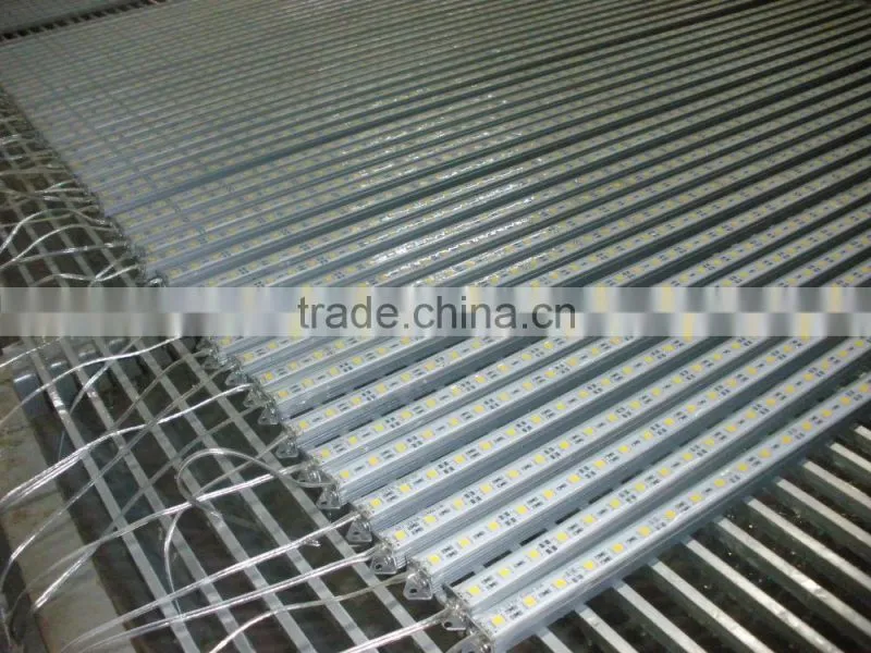 3000K 4000k Color Temperature(CCT)and White Emitting Color China Manufacturer Outdoor rigid strip light