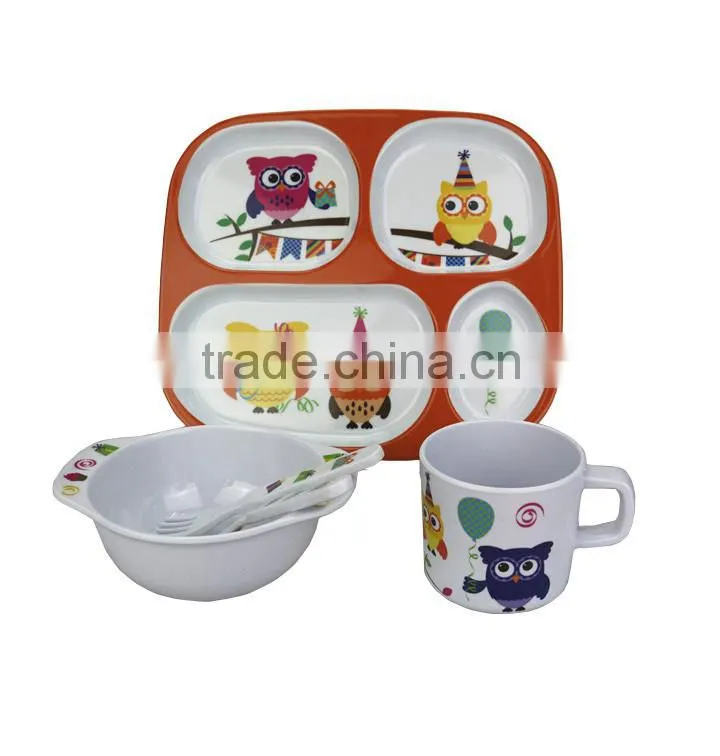 Wholesale durable china cute printed kids plastic dinnerware sets