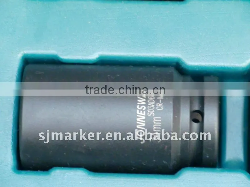 Fiber laser marking machine