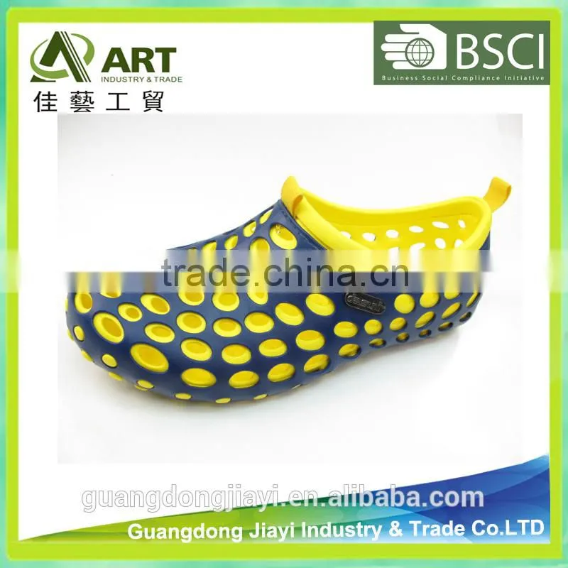 2016 Brand Men Casual PVC Garden Shoes Summer Clogs Sandals Warrior Hole