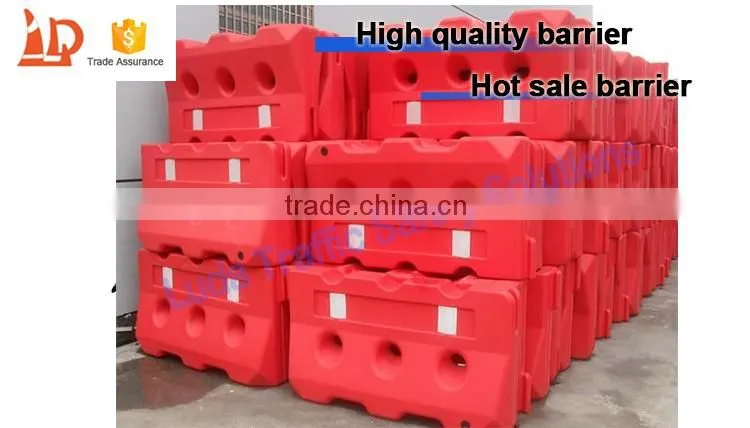 Traffic plastic barrier for work zone
