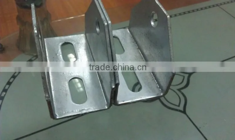 hop dipped galvanised U channel link