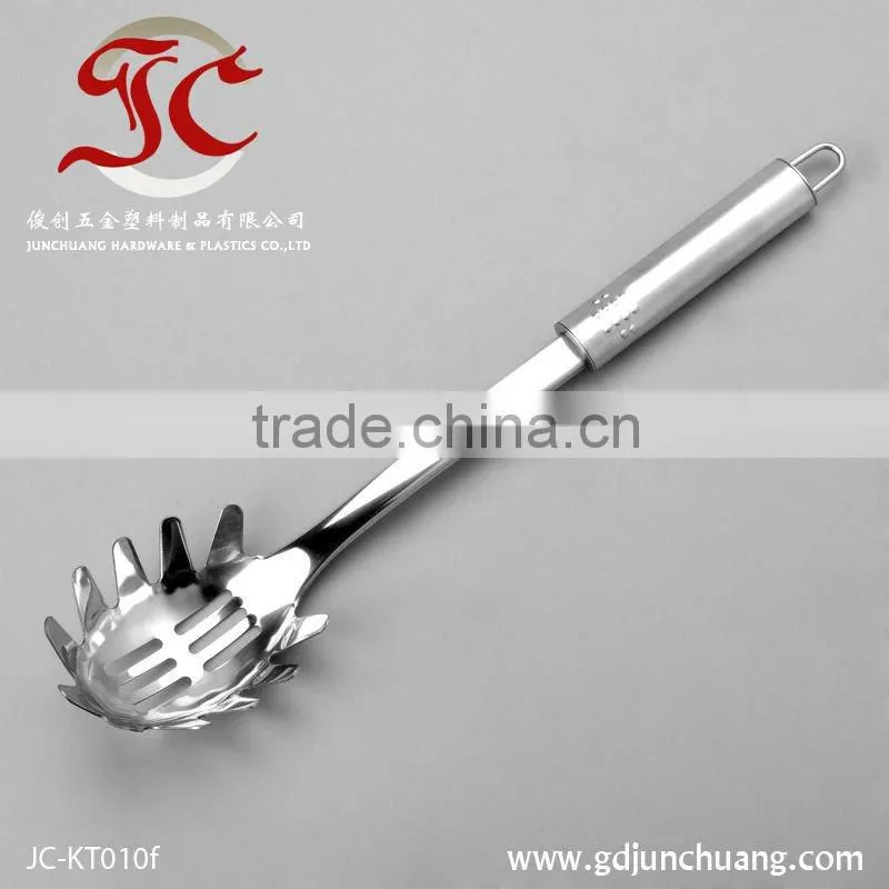 Stainless steel hot food buffet spaghetti spoon server