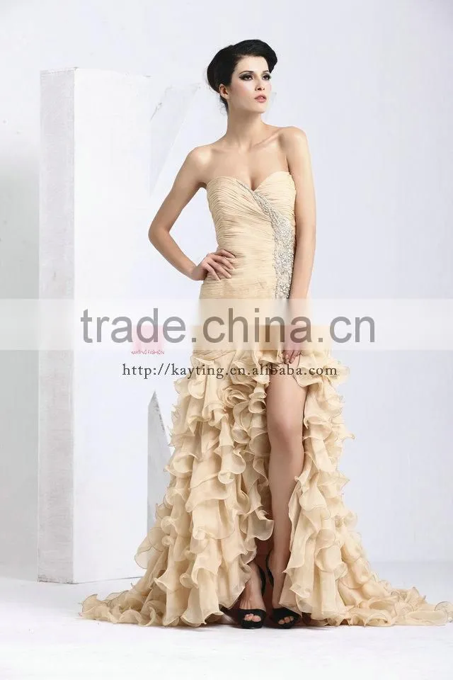 Off-shoulder sexy backless ruffle and beaded open front layering fishtail ballkleid