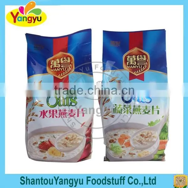 Instant Oatmeal Cereal in fruity flavor
