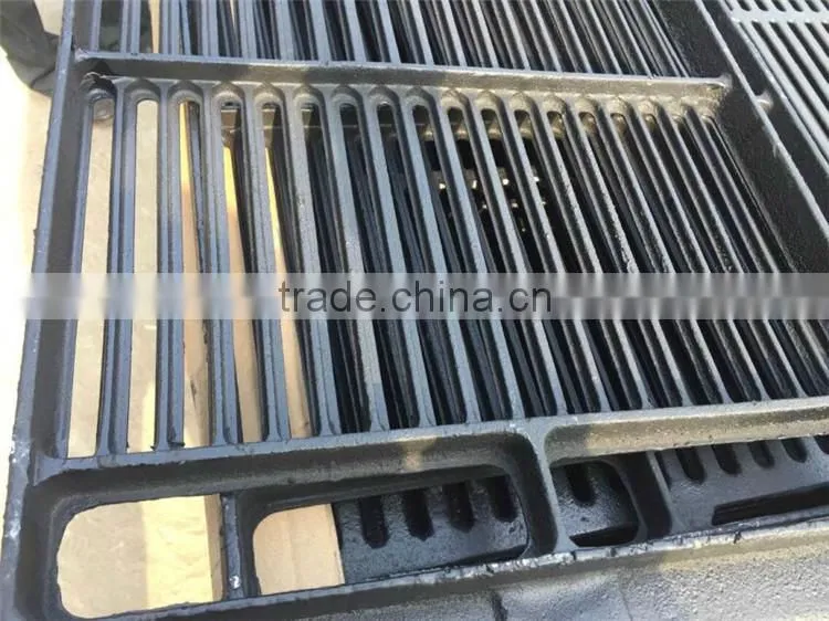 Cast iron floor for pigs