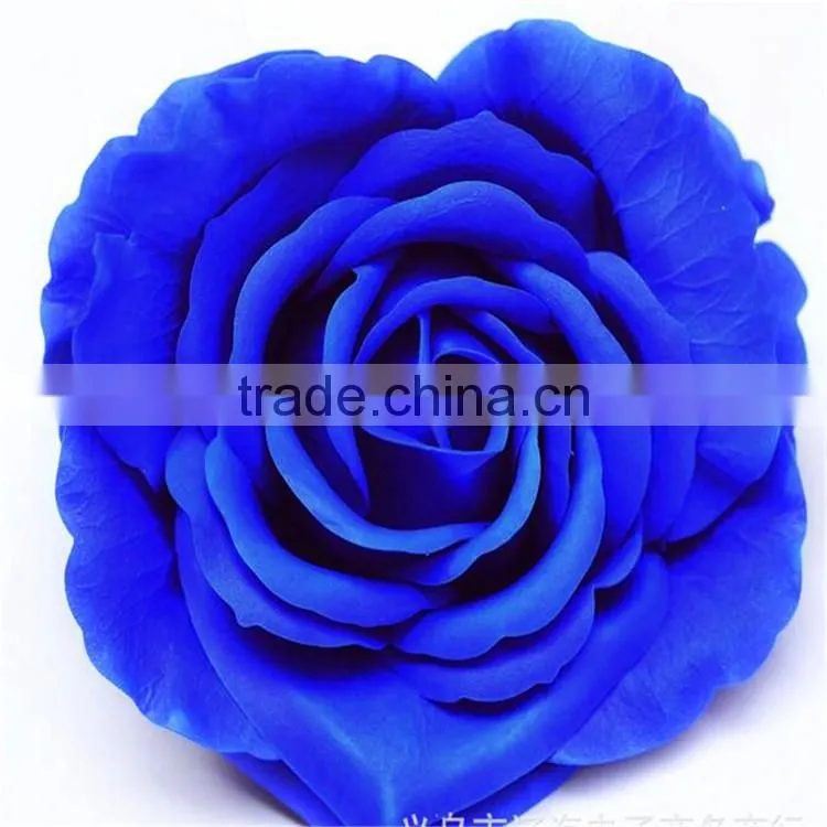 High quality valentine's day gift box artificial heart-shaped soap flower carving for decoration