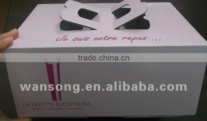 Corruagated board cake box