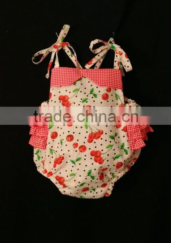 2015 Hot sale gingham seersucker Ruffle shirt for USA Children Blouses