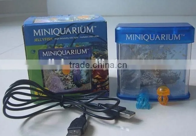 Mini USB Jellyfish Aquarium Tank