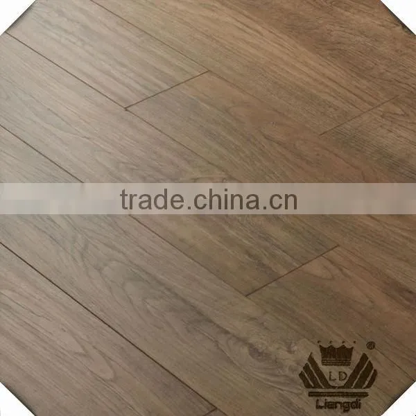 dark laminate flooring