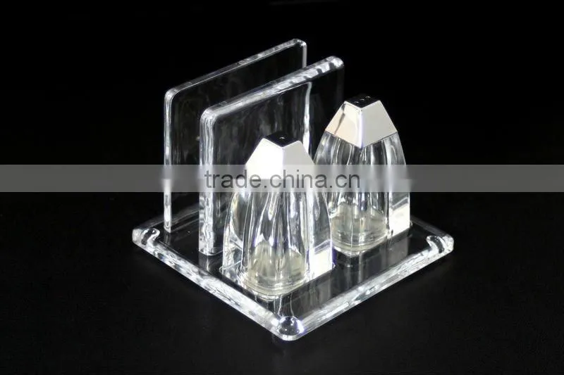 Salt&Pepper Shaker Set w Napkin Holder/Stand/Rack