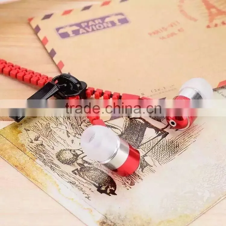 3.5 jack hotseling zipper earphone for mobile