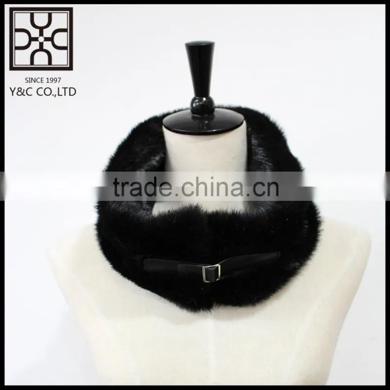 Own Design Fake Fur Scarf with Button
